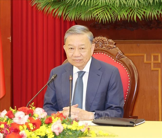 chuyen tham cua tong bi thu chu tich nuoc to lam dua quan he viet trung vao giai doan phat trien moi hinh 1