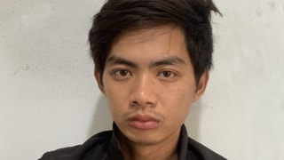 buc tuc vi bi danh nam thanh nien dung keo dam mot nguoi nuoc ngoai tu vong hinh 1