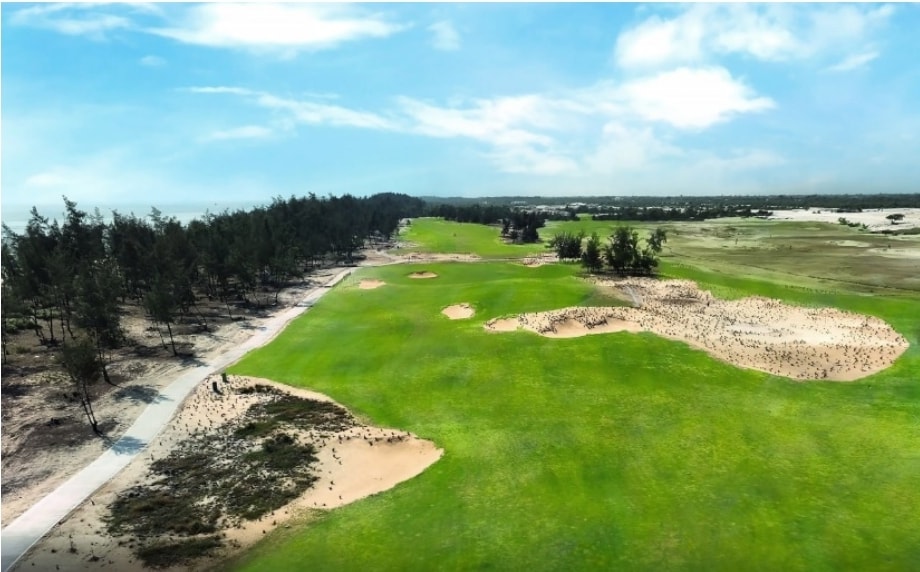khai truong tuyet pham san gon noi mien di san co do hue golden sands golf resort hinh 3