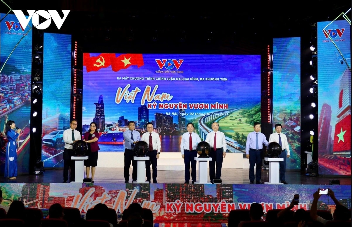 dai tieng noi viet nam ra mat chuong trinh viet nam ky nguyen vuon minh hinh 2