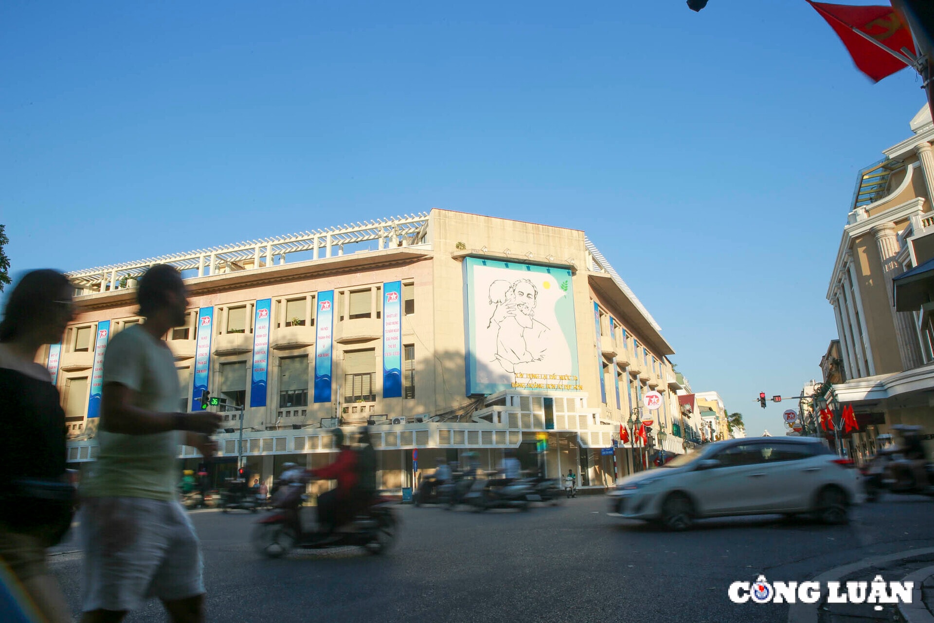 ngam nhung dia danh mang dau an ngay giai phong thu do ha noi hinh 10