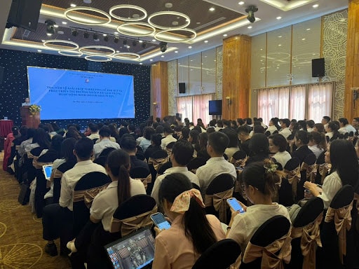 quang ba du lich viet nam ra the gioi voi nhieu hinh thuc marketing doc la hinh 1