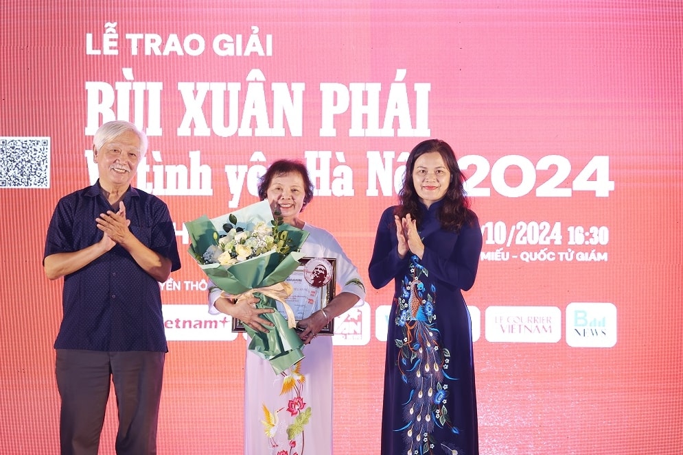 giai thuong bui xuan phai vi tinh yeu ha noi ngay cang co tac dong xa hoi rong lon hinh 3