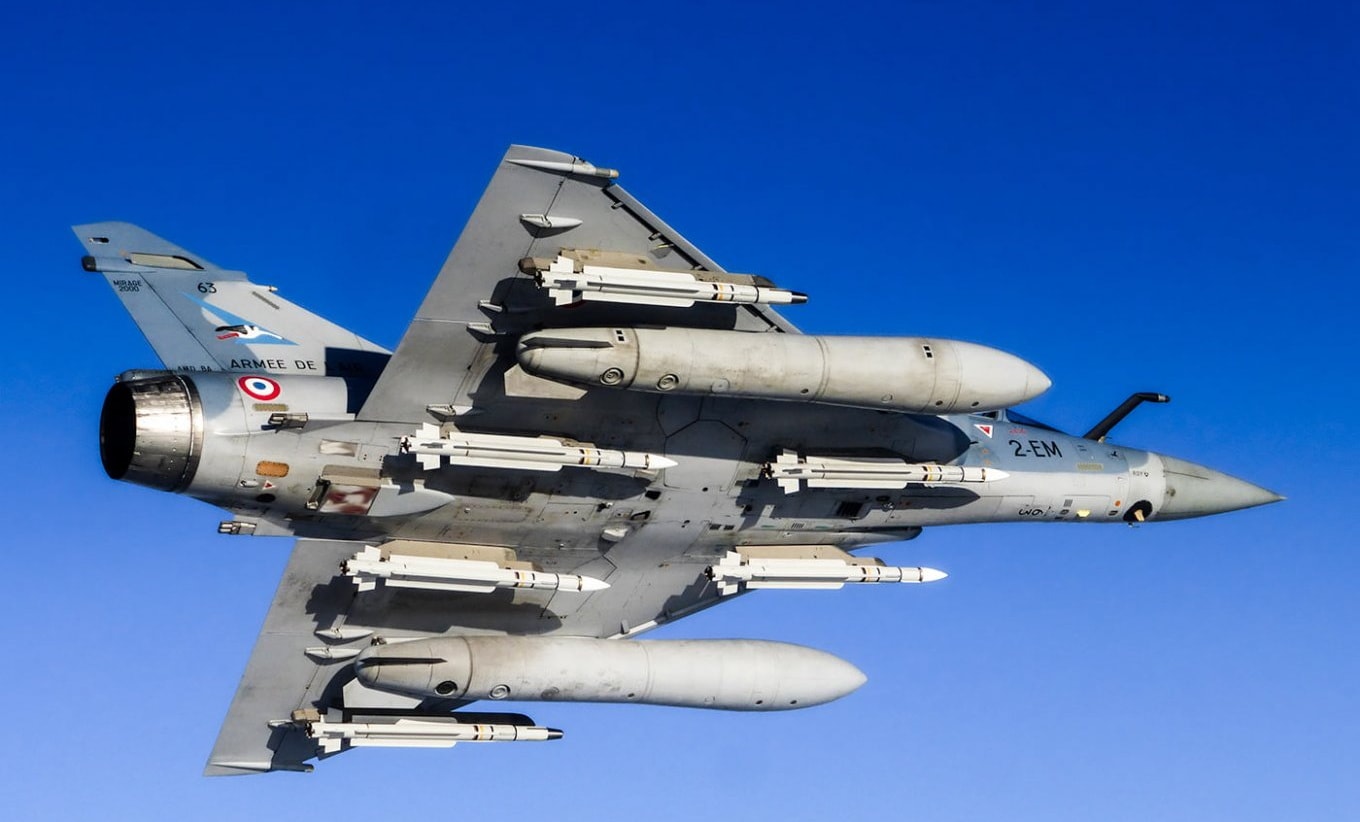 Liệu cường kích Mirage 2000 có tăng cường sức mạnh cho không quân Ukraine? 