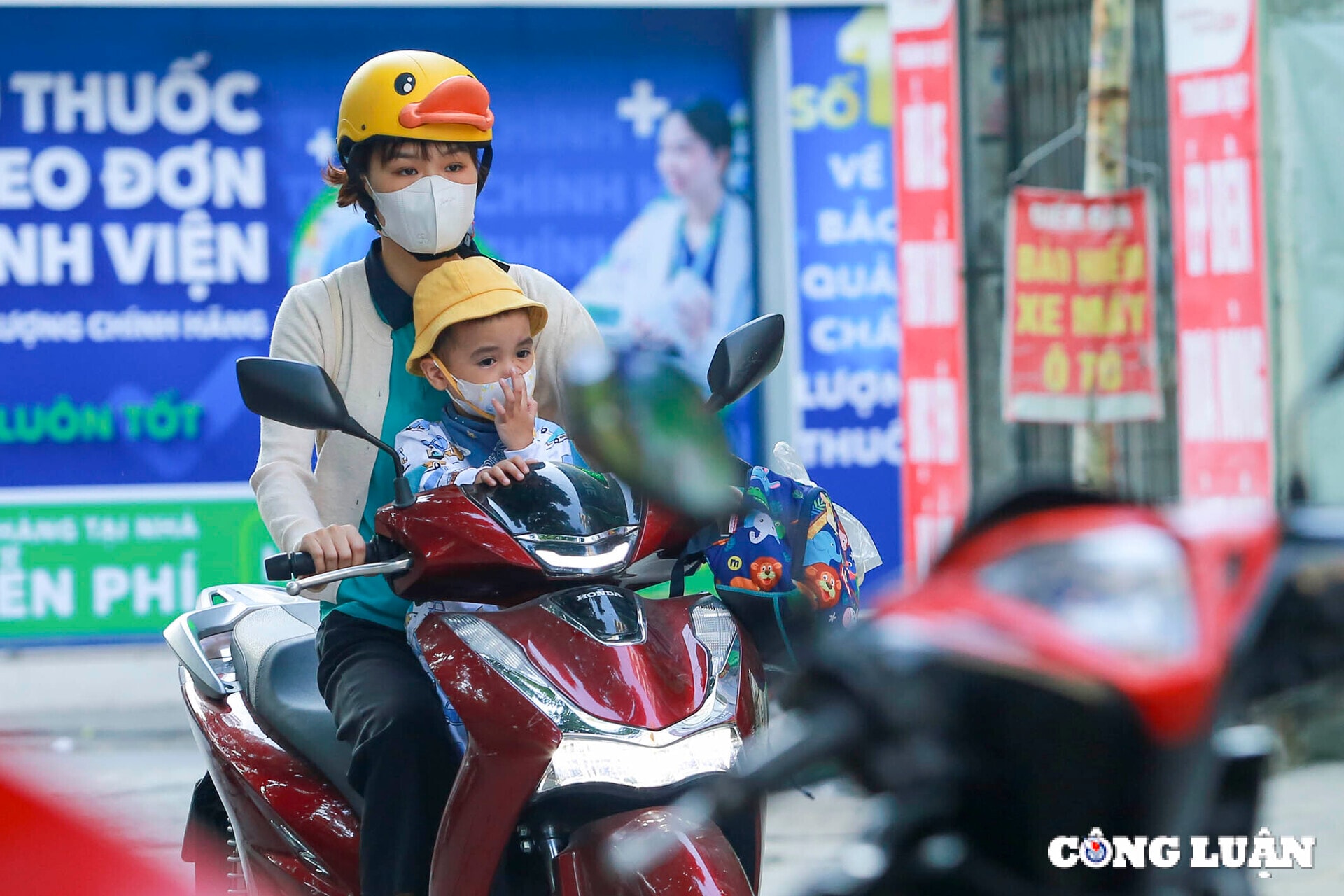 ha noi se se lanh vao sang som nguoi dan khoac them ao am khi ra duong hinh 2