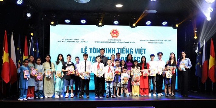 tu sach tieng viet phat trien van hoa doc nang cao kha nang su dung tieng viet trong cong dong nguoi viet nam o nuoc ngoai hinh 2
