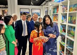 tu sach tieng viet phat trien van hoa doc nang cao kha nang su dung tieng viet trong cong dong nguoi viet nam o nuoc ngoai hinh 5