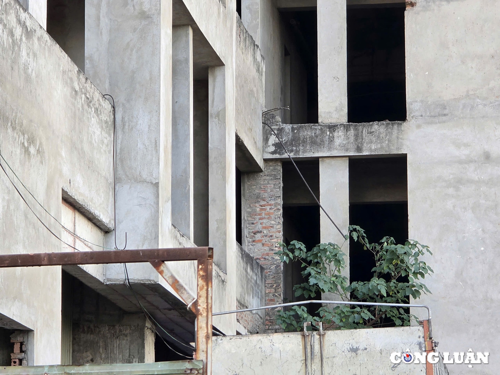 som chuyen doi khu nha o sinh vien phap van tu hiep sang nha o xa hoi tranh lang phi hinh 6