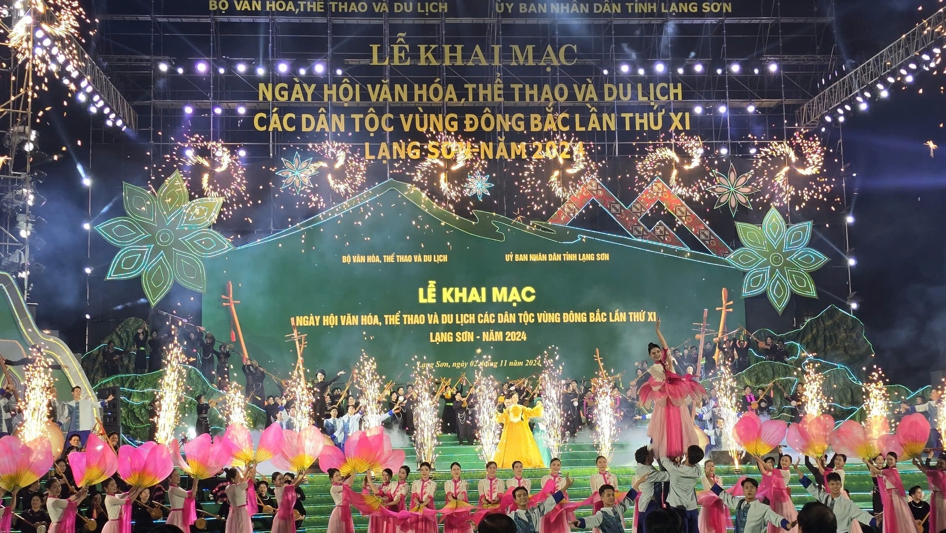 khai mac ngay hoi van hoa cac dan toc vung dong bac lan thu xi tai lang son hinh 1
