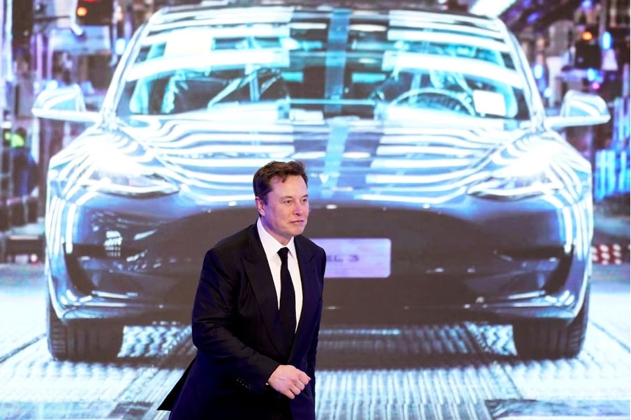 ty phu elon musk that vo nghia khi tao ra mot chiec xe 25000 usd cho con nguoi lai hinh 2