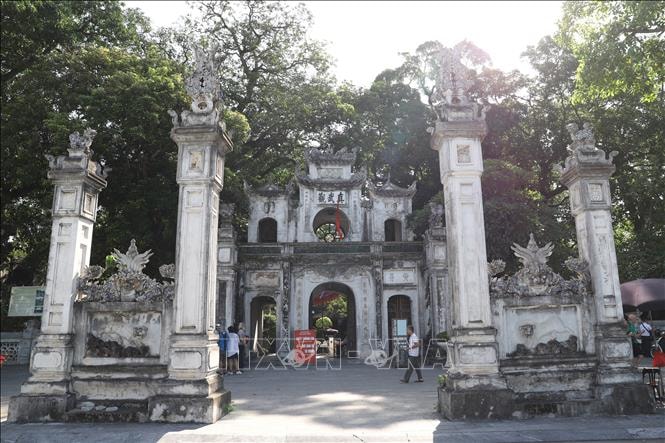 tu hom nay 6 11 den quan thanh tam dung don khach tham quan hinh 1