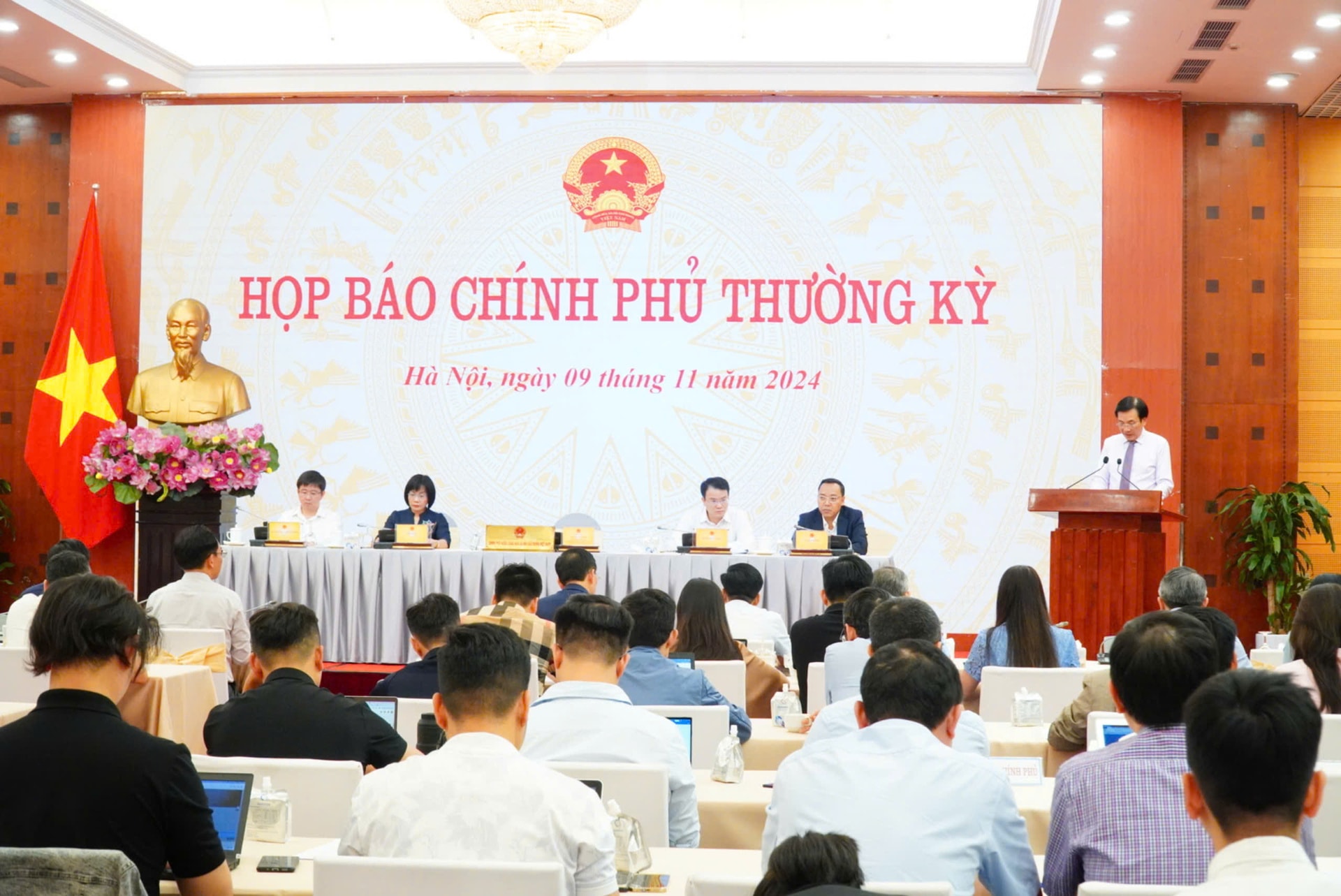 sau thang nua bo y te phai dua co so 2 cua benh vien bach mai va benh vien viet duc di vao hoat dong hinh 1