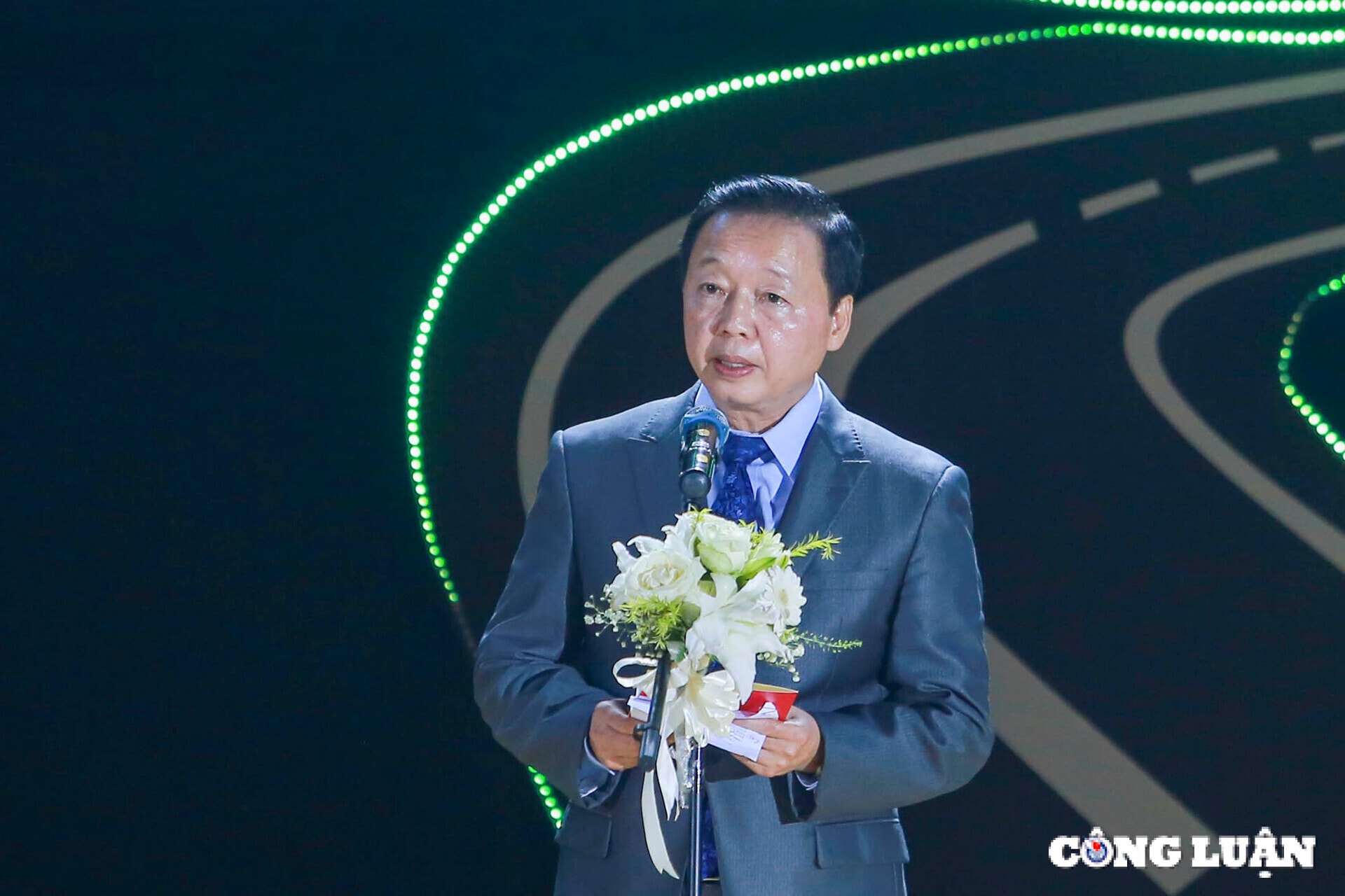 tuong niem cac nan nhan tu vong do tai nan giao thong nam 2024 hinh 2