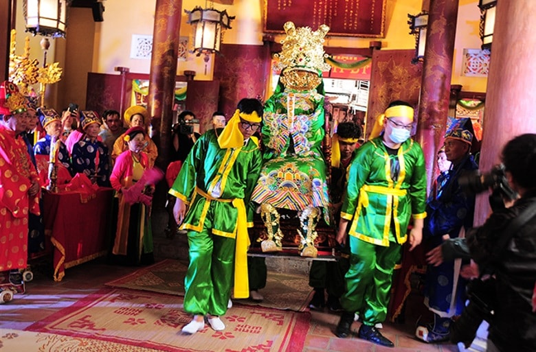 chuan bi ra mat show dien thuc canh viet nam huyen su dien ca hinh 1