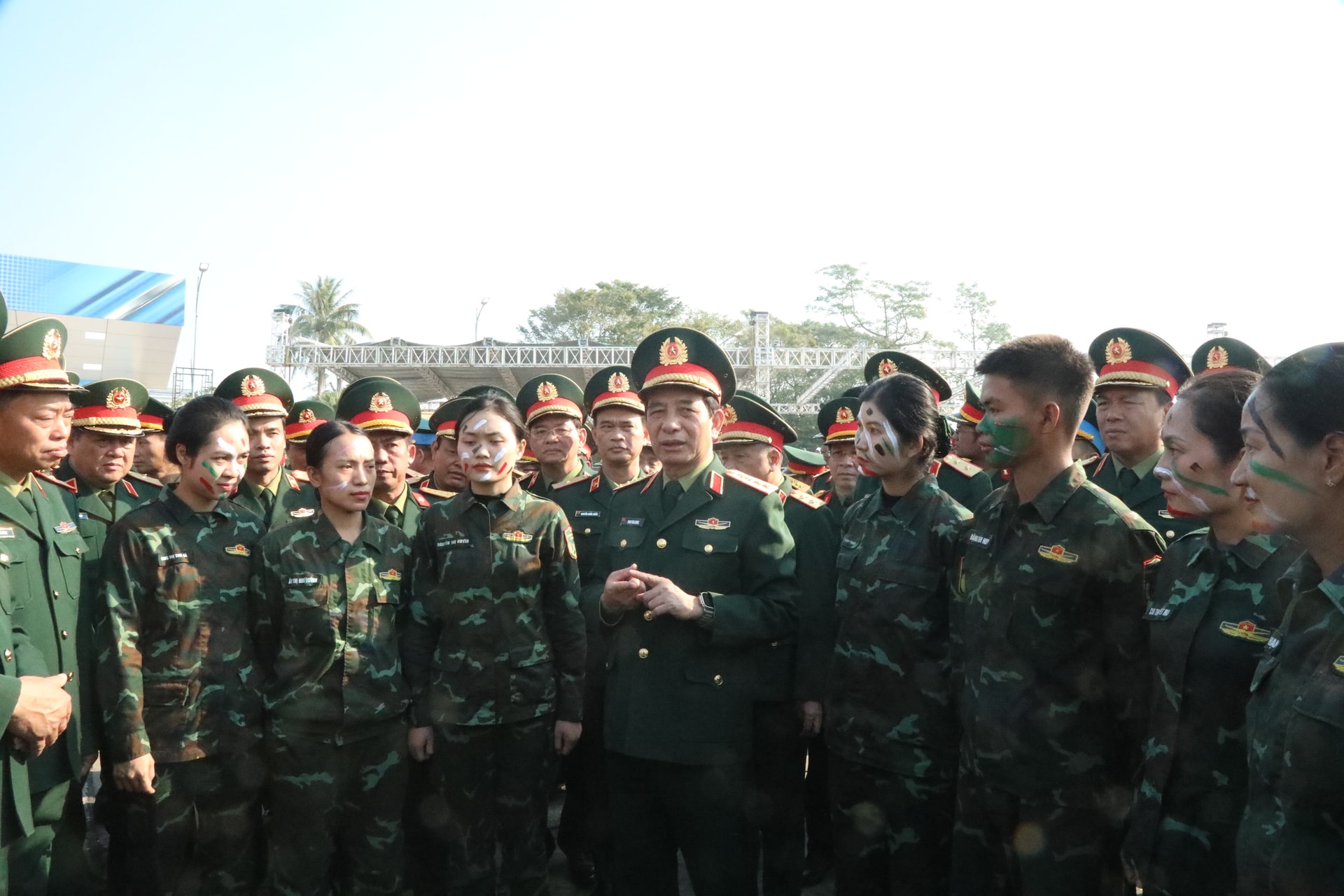 trien lam quoc phong quoc te viet nam 2024 phai the hien suc manh su doan ket dong long cua quan doi hinh 5