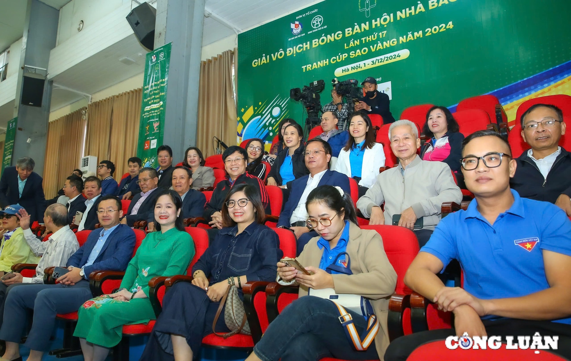 khai mac giai vo dich bong ban hoi nha bao viet nam lan thu 17 tranh cup sao vang 2024 hinh 2