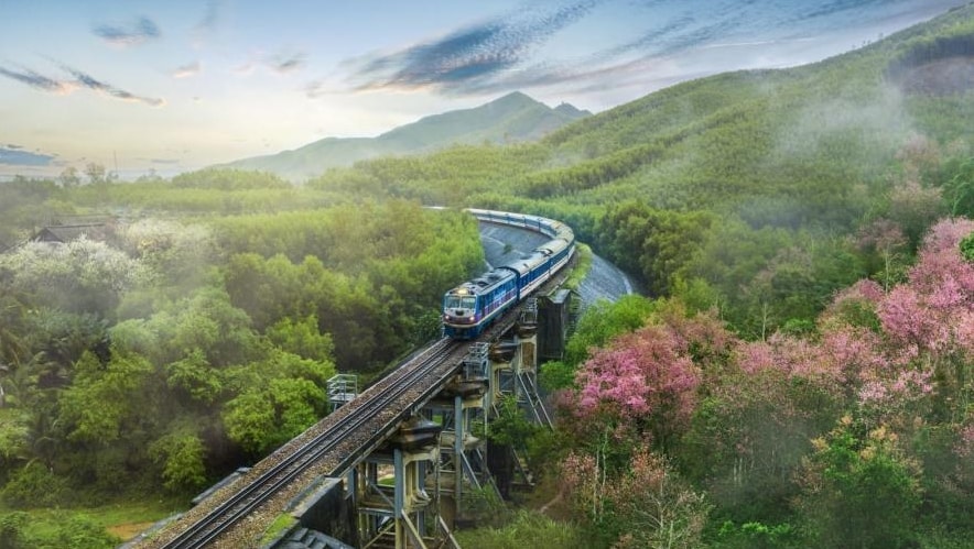 du lich tau hoa xuyen viet se la san pham quan trong cua khanh hoa trong nam 2025 hinh 1