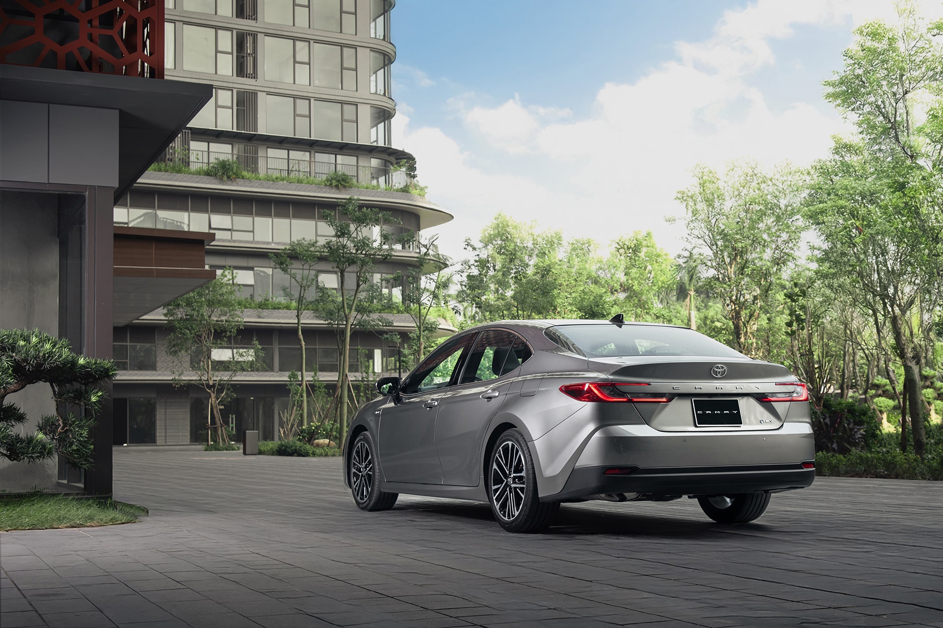 toyota camry 2024 chot gia cao nhat hon 15 ty dong hinh 2
