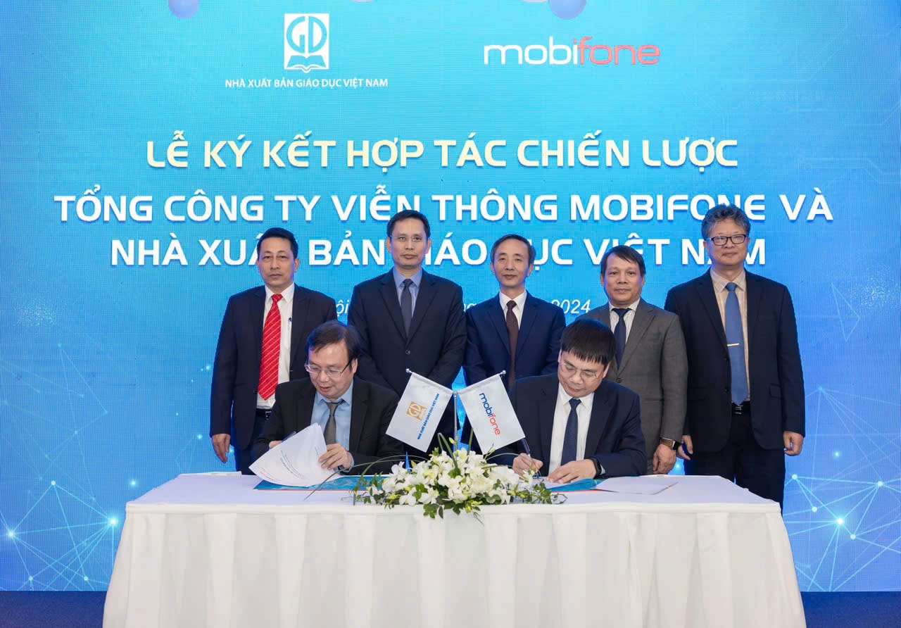hop tac chien luoc giua mobifone va nha xuat ban giao duc viet nam chuyen doi so nang cao chat luong giao duc hinh 1