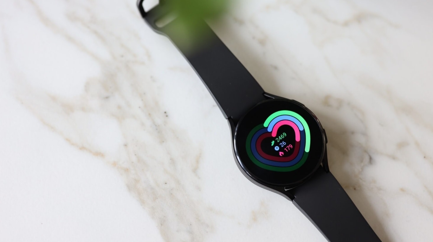 galaxy watch 4 nhan cap nhat one ui 6 hinh 1