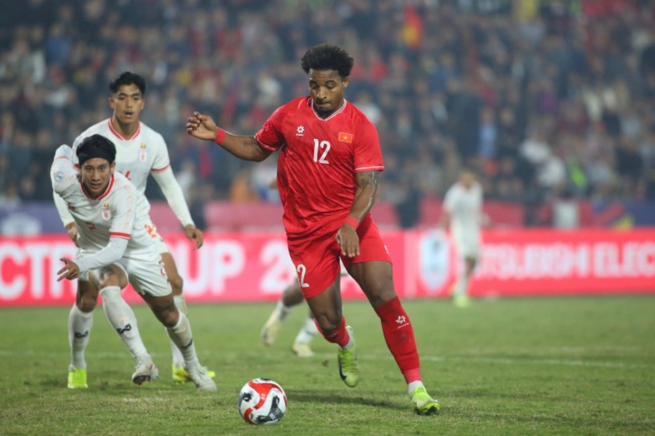 ban thang cua xuan son lot top 10 ban thang dep nhat tai asean cup hinh 1