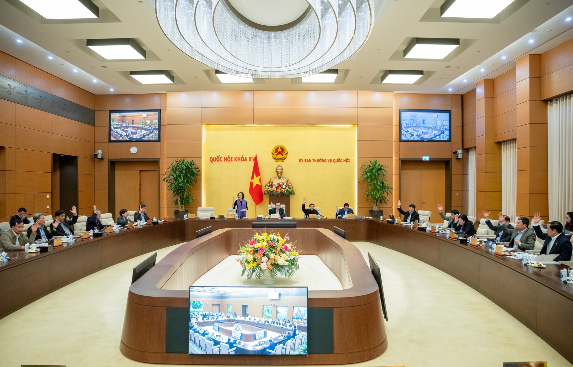 keo dai thoi gian giam thue bao ve moi truong doi voi xang dau de thao go kho khan cho doanh nghiep nguoi dan hinh 1