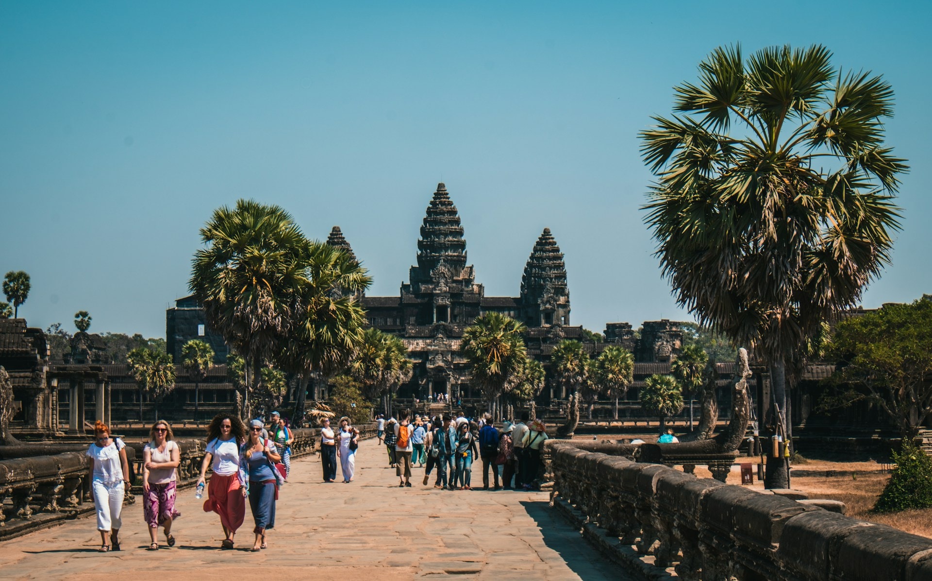 khach du lich viet nam un un qua campuchia dong thu 2 chi sau thai lan hinh 1