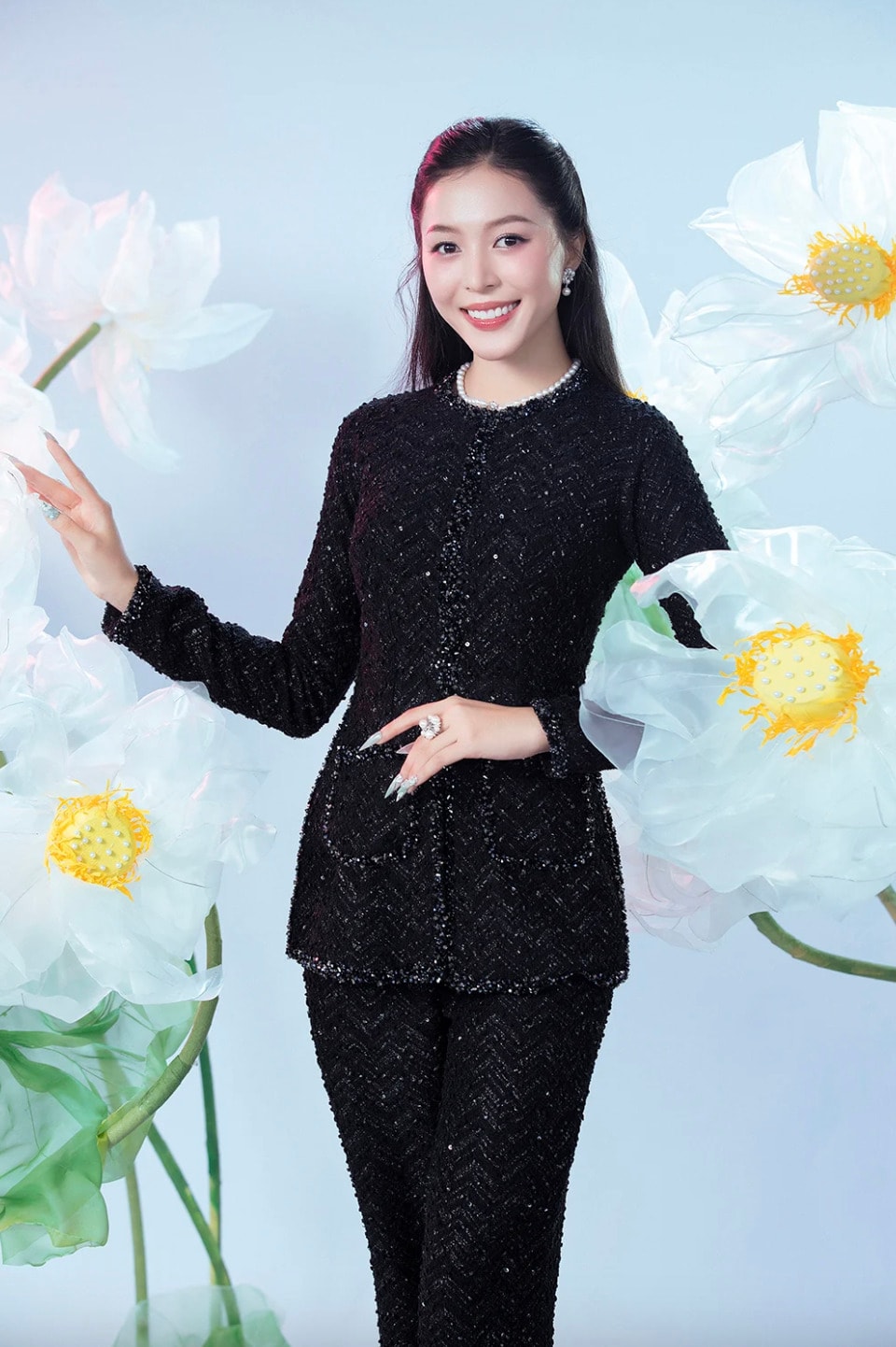 chiem nguong nhan sac doi thuong cua tan hoa hau quoc gia viet nam hinh 8