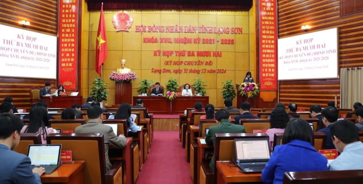 lang son thong qua 10 nghi quyet ve tai chinh xay dung dat dai va bien che cong chuc hinh 1