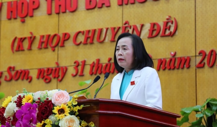 lang son thong qua 10 nghi quyet ve tai chinh xay dung dat dai va bien che cong chuc hinh 2