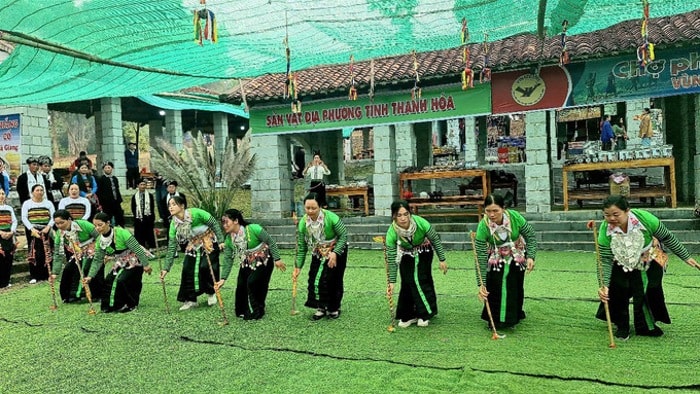 trai nghiem phien cho vung cao giua long thu do hinh 4