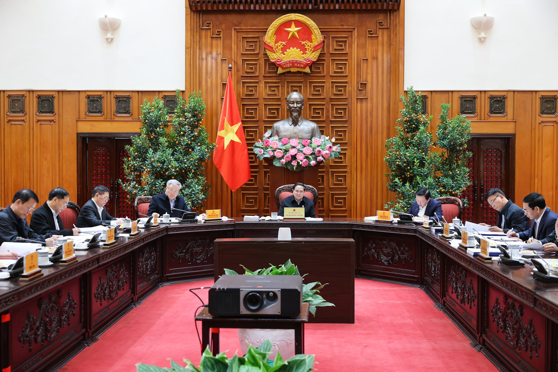 trinh cap co tham quyen ve co cau to chuc cua chinh phu du kien co 22 bo co quan hinh 2
