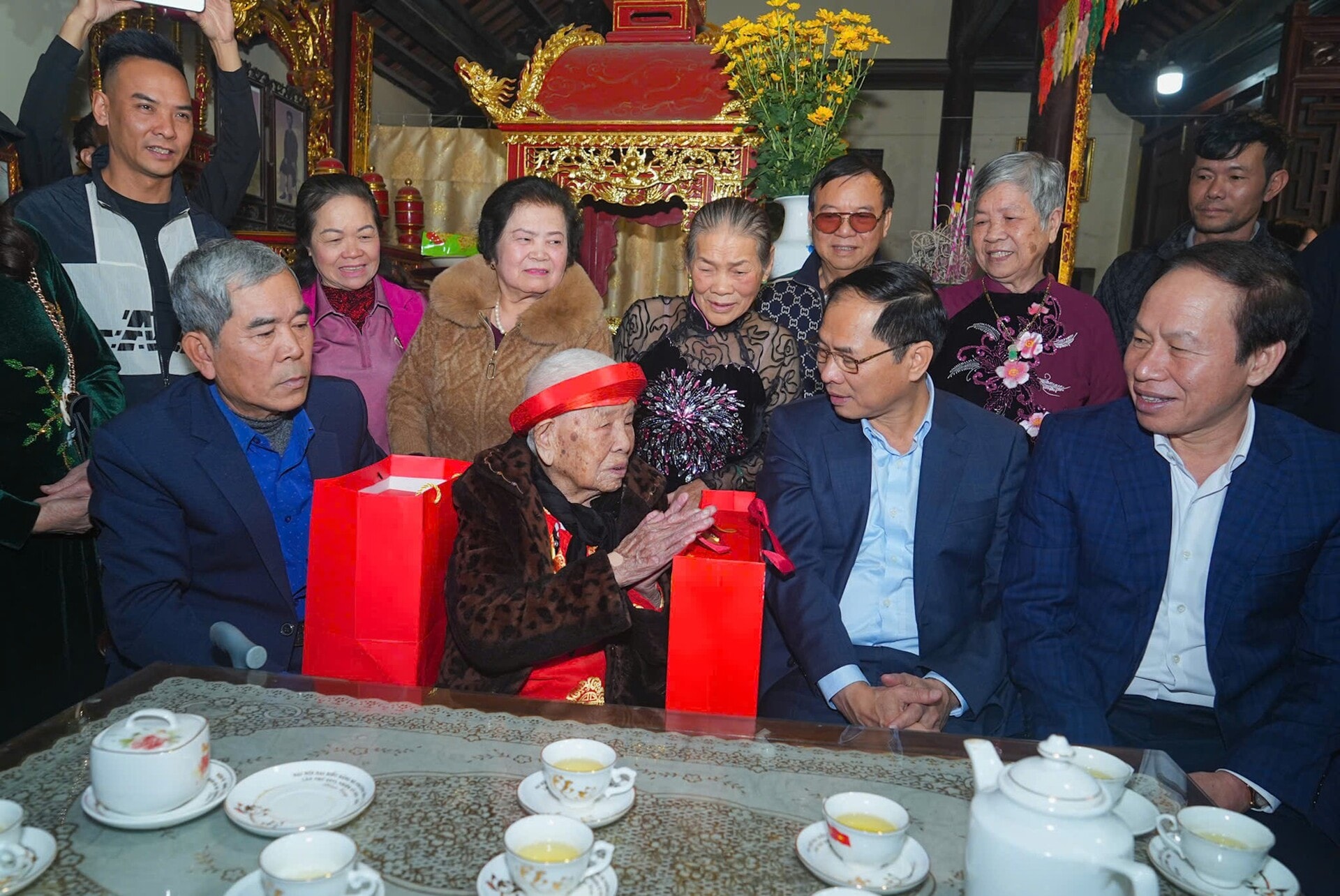 quan tam cao nhat de moi nha moi nguoi dan hai phong deu co dieu kien vui xuan don tet hinh 3