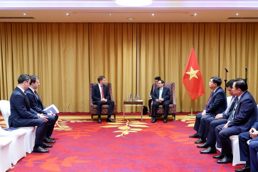 de nghi tap doan hang khong lot tien phong mo lai duong bay tu ba lan toi viet nam hinh 2