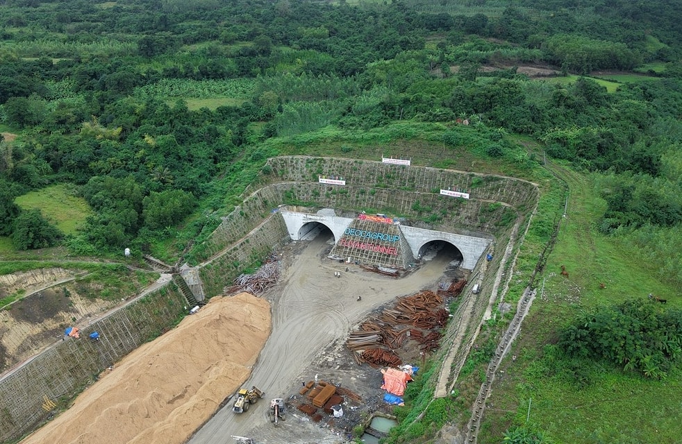 dao thong 2 ong ham tuy an tren cao toc chi thanh van phong hinh 1