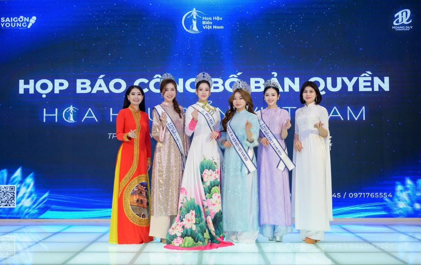 hop bao cong bo ban quyen hoa hau bien viet nam hinh 5