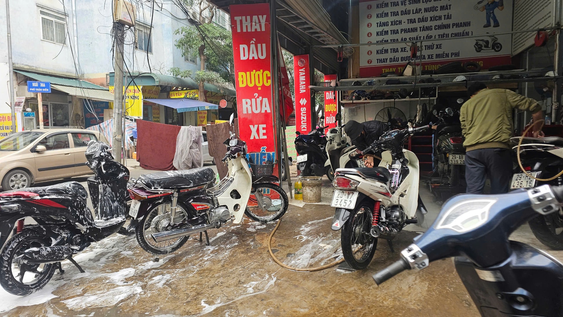rua xe may ngay 26 tet nguyen dan gia 10000 dong khien nhieu nguoi bat ngo hinh 3