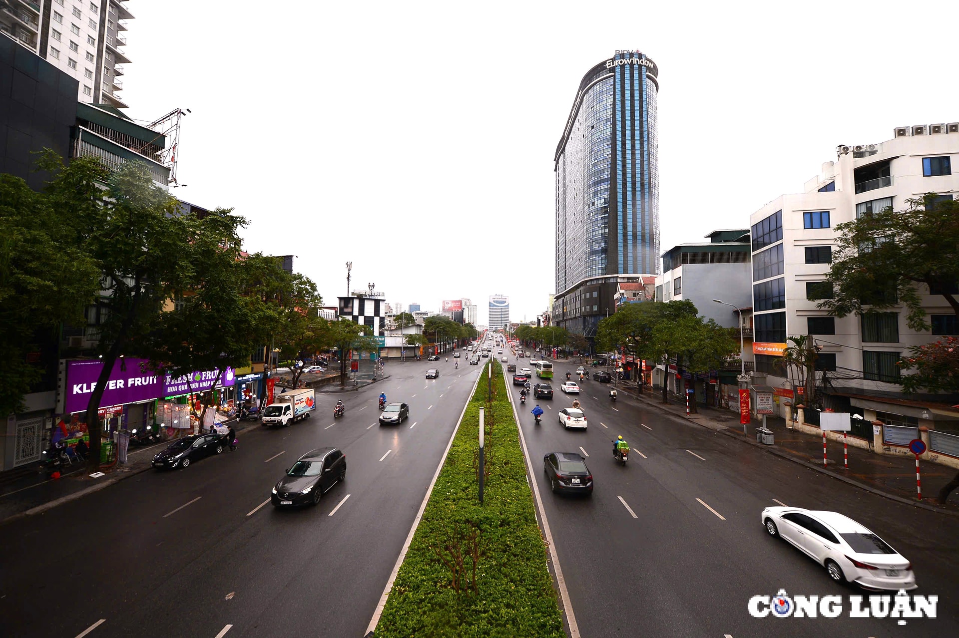 ngay 27 tet ha noi pho vang hinh 2