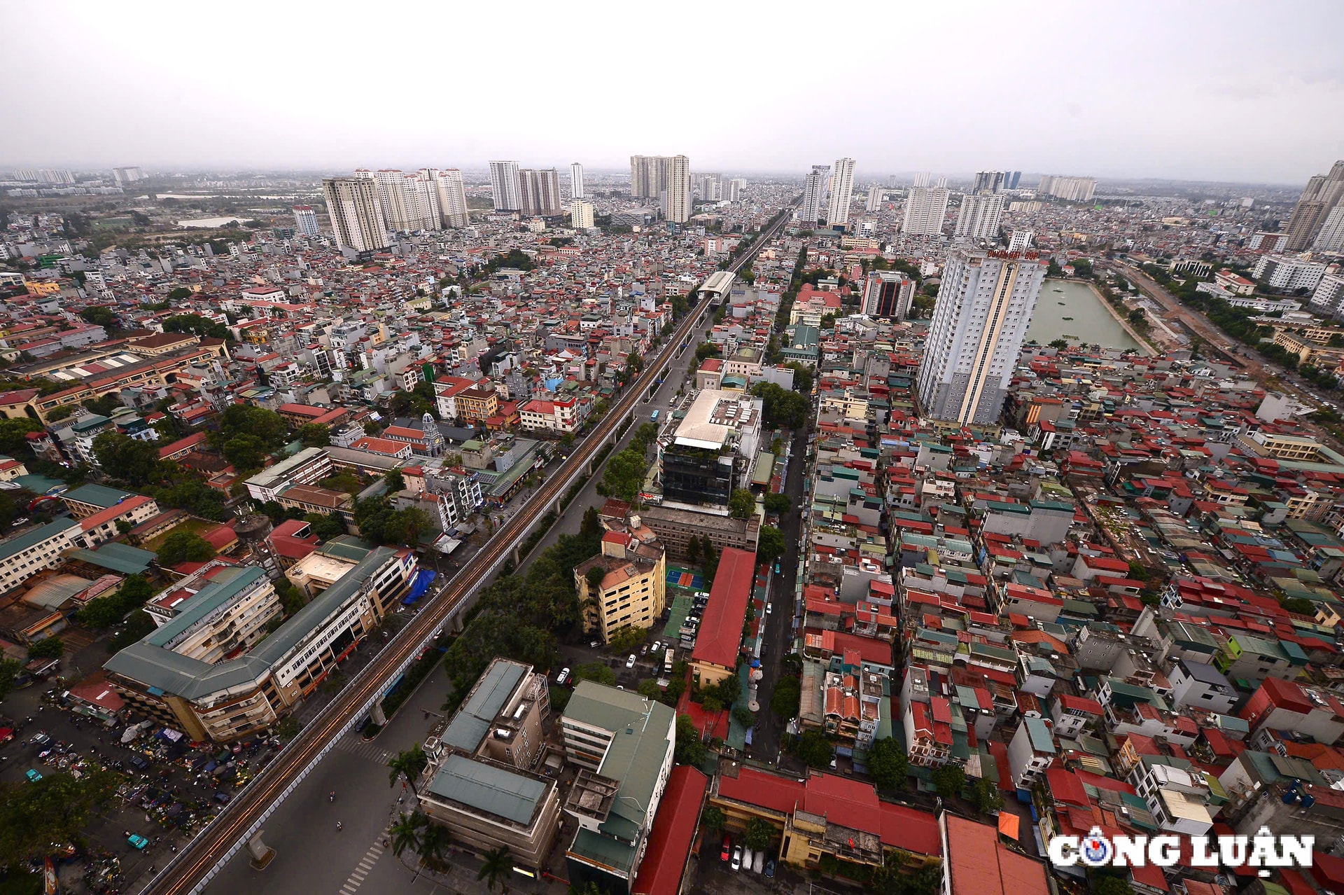 ngay 27 tet ha noi pho vang hinh 9