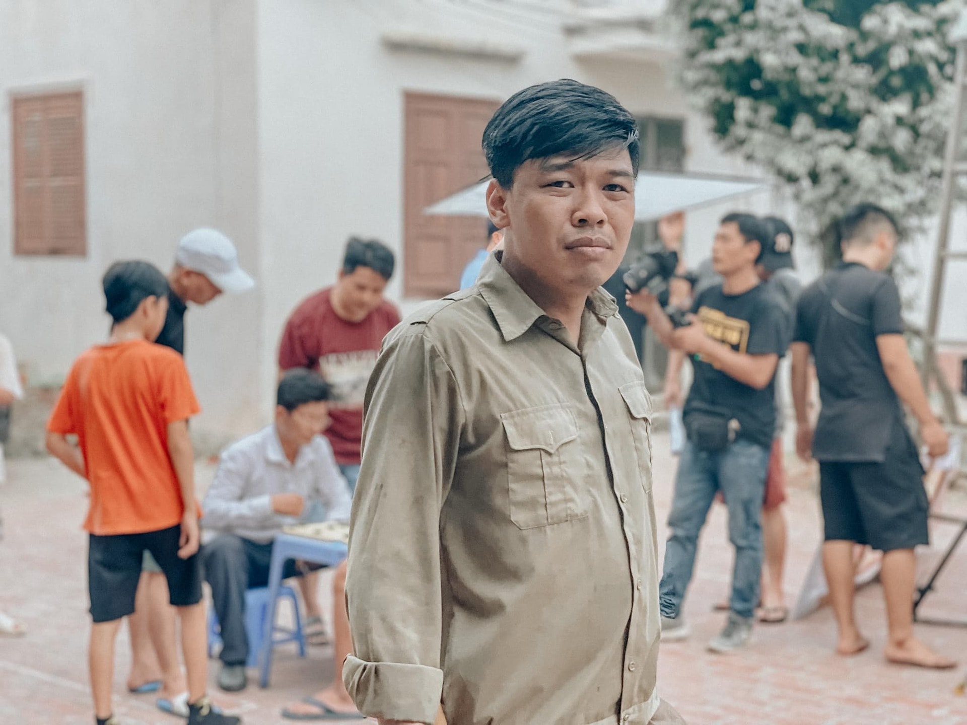 nghe si trung ruoi hai la mot cai duyen khong phai su tinh toan hinh 4