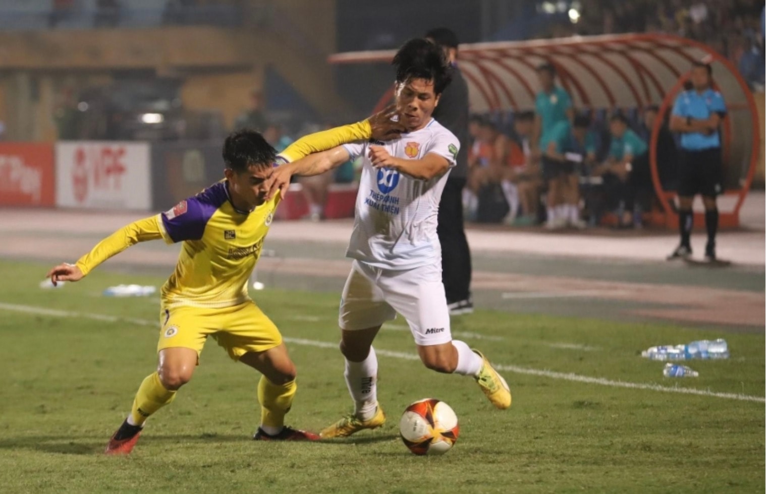 nhan dinh nam dinh vs ha noi 18h ngay 5 2 tai vleague 2024 25 hinh 1