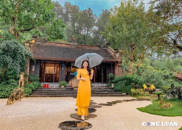 dau nam du xuan den dia tang phi lai tu ngoi chua dep nhu chon tien canh o ha nam hinh 4