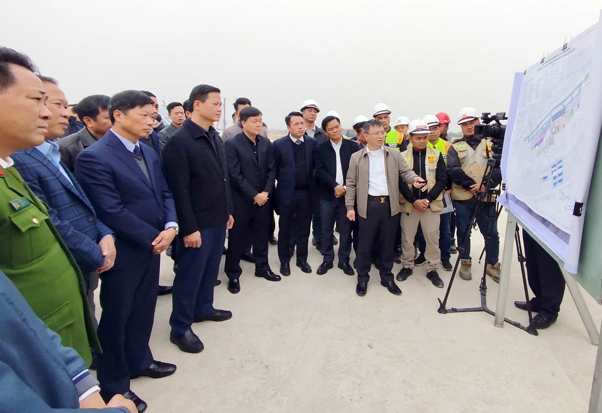 bac ninh cham nhat ngay 30 4 2025 ban giao toan bo mat bang du an san bay gia binh hinh 1