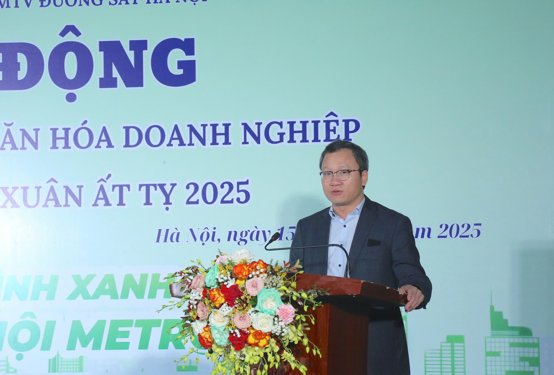 hanoi metro phat dong tet trong cay xay dung van hoa giao thong cong cong hinh 1
