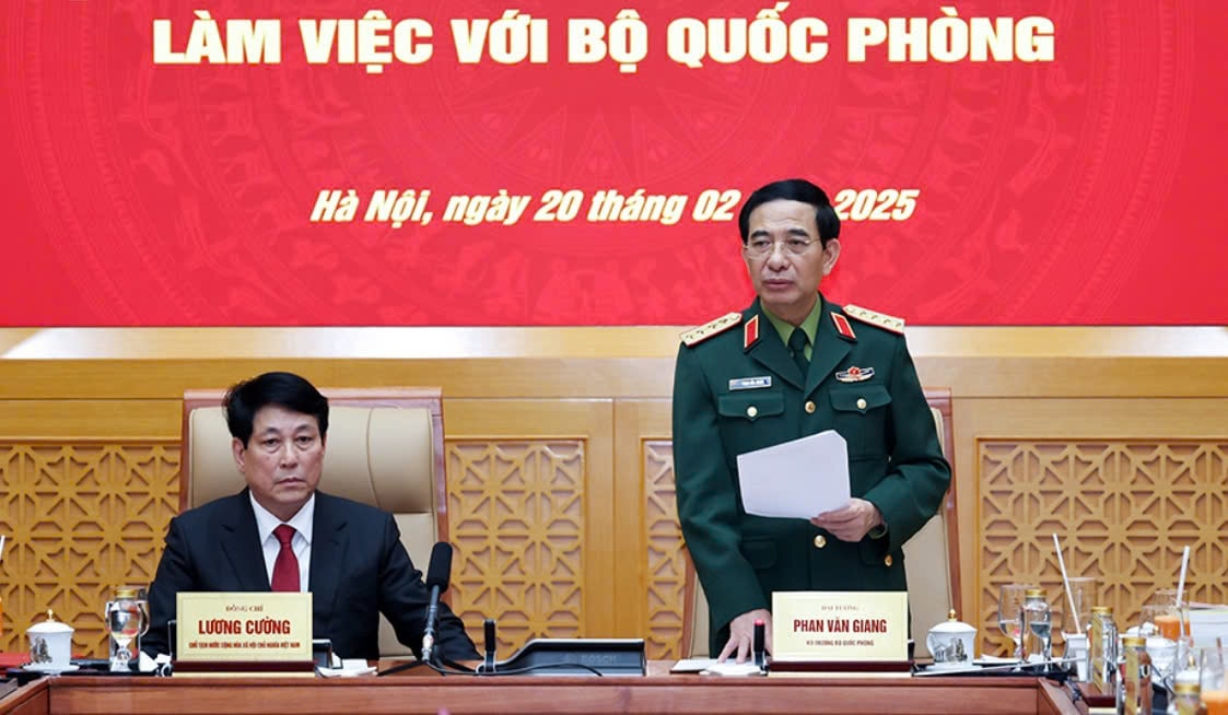 tiep tuc xay dung quan doi tinh gon manh hinh 5