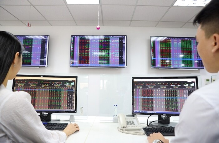 ap luc thi truong va ky vong vn index som vuot moc 1300 diem hinh 1