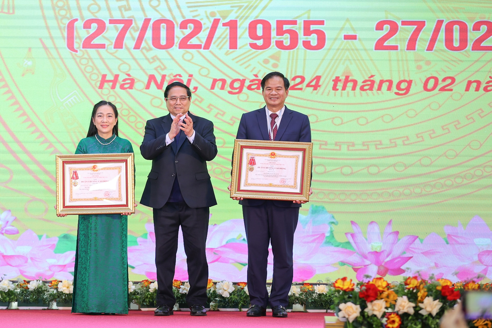 thu tuong pham minh chinh benh vien bach mai la mot phao dai trong chien tranh va hoa binh hinh 3