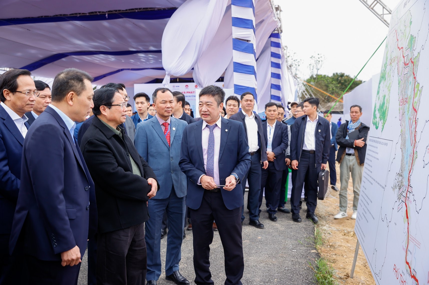 du an duong day tai dien 500 kv lao cai vinh yen nhat dinh phai hoan thanh trong 6 thang hinh 4