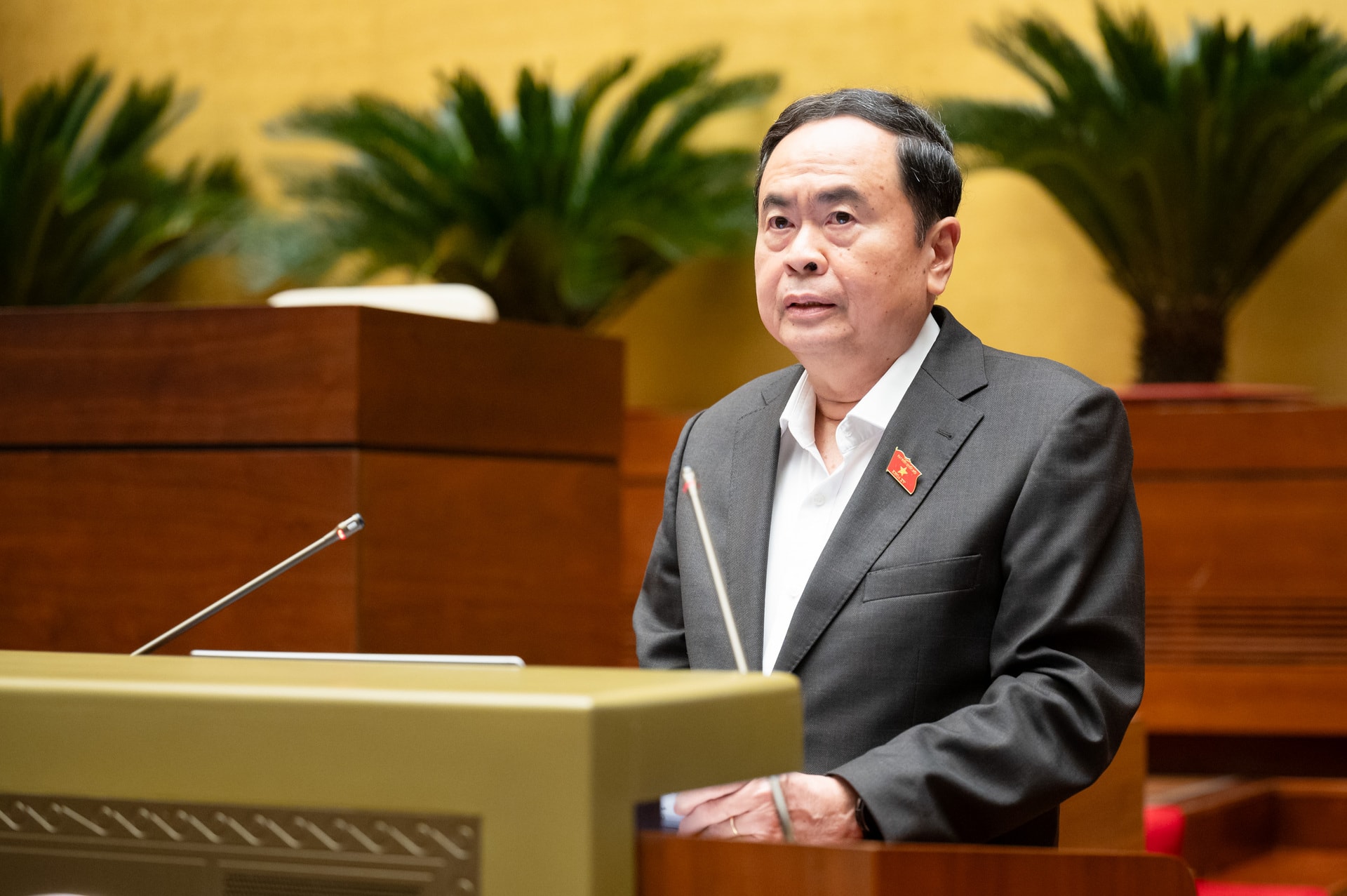 phat trien ha tang so hien dai va ung dung tri tue nhan tao phuc vu hoat dong cua quoc hoi hinh 2