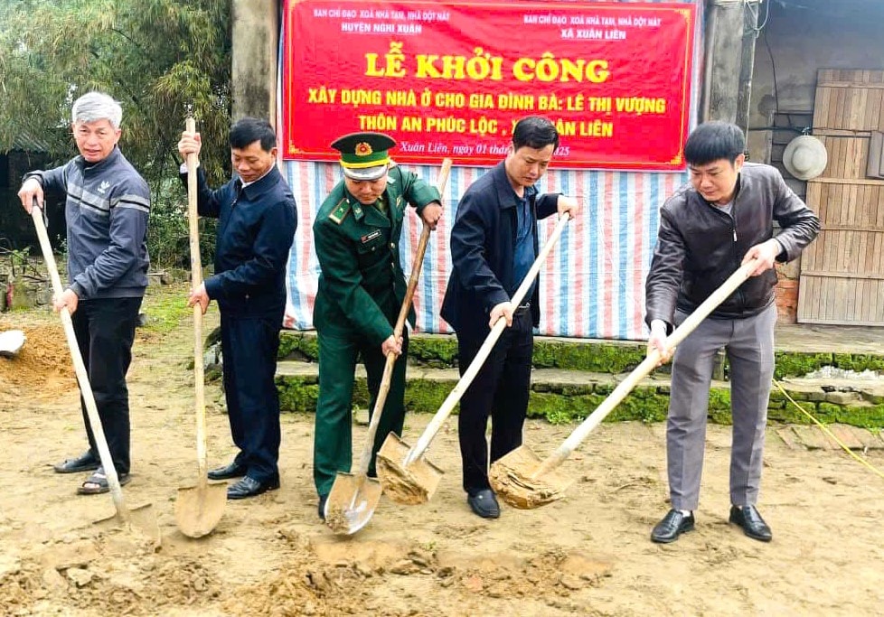 Kỳ 1: Câu chuyện về những số phận kém may mắn nương thân trong chốn tạm bợ 